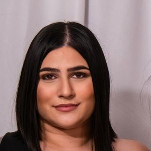 Meet your Posher, Daniela